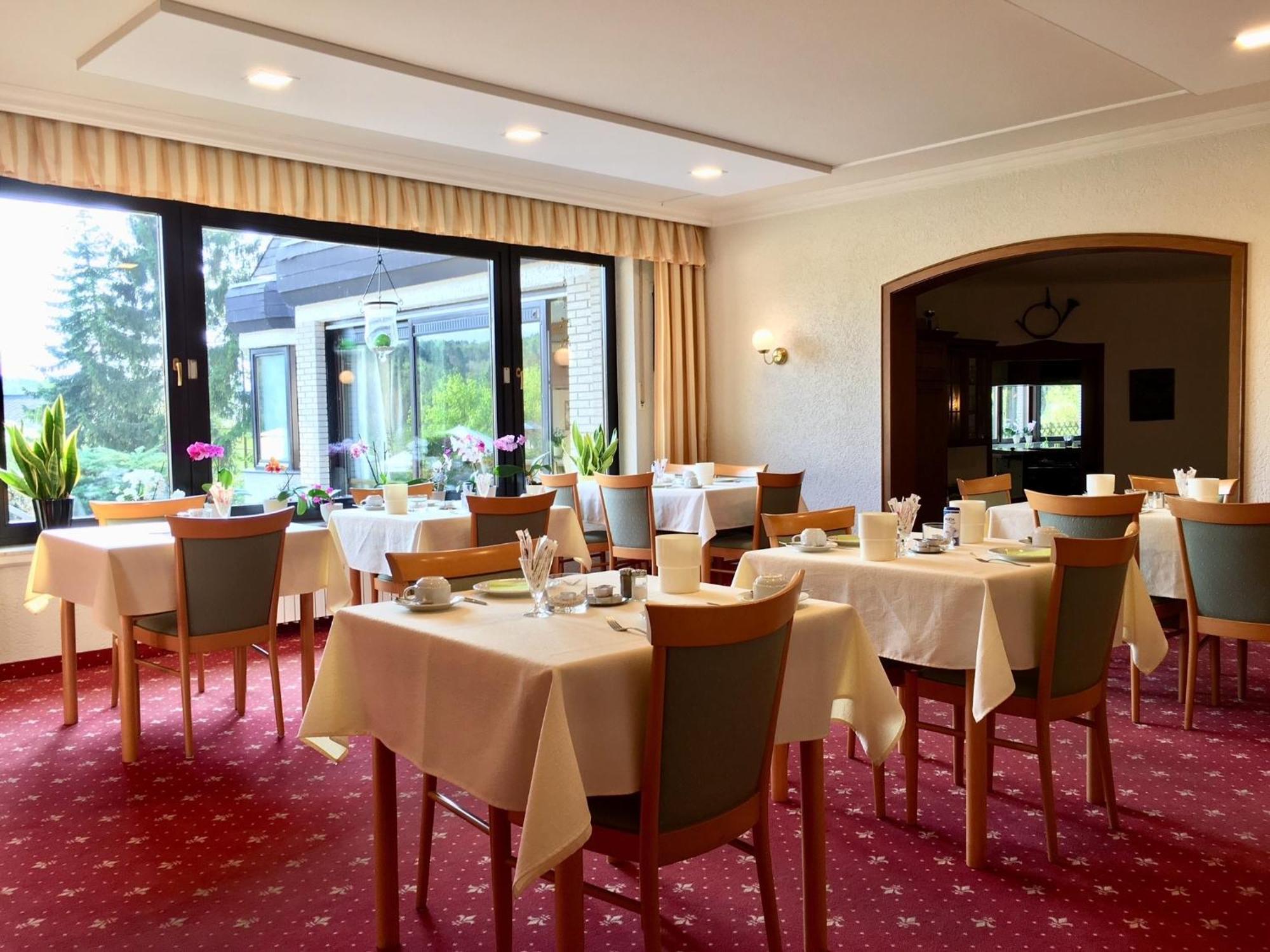Landhotel Hubertus Unterelsbach Екстер'єр фото
